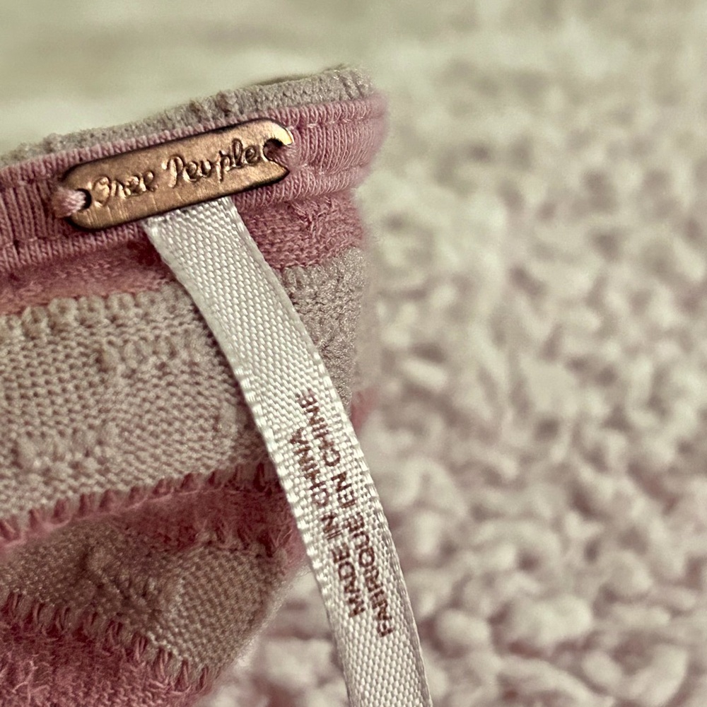 Free People Women's Pink and Cream Vest